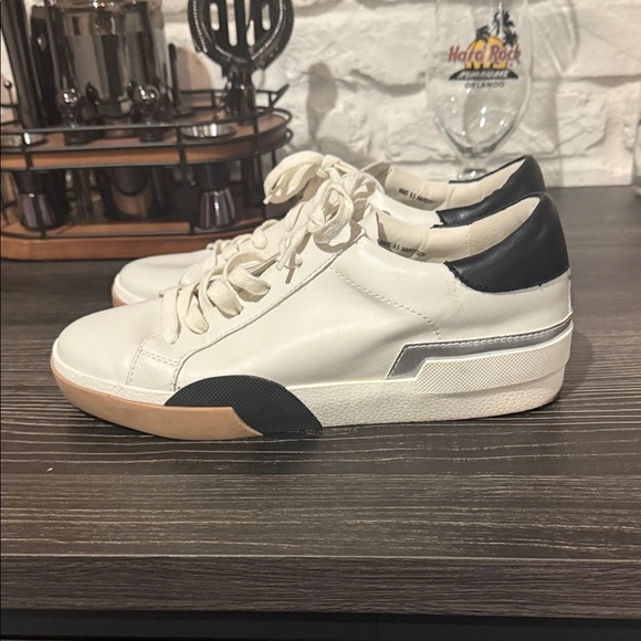 DV by Dolce Vita White and Black Sneakers - Picture 3 of 8